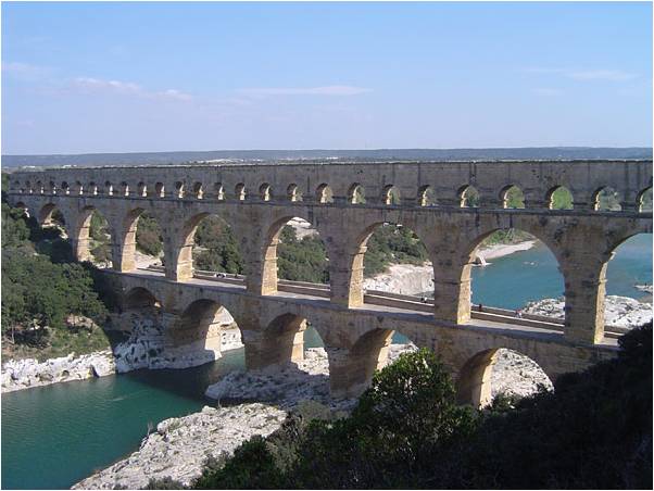 Roman aqueducts, aqueduct designs, water drainage in Roman empire